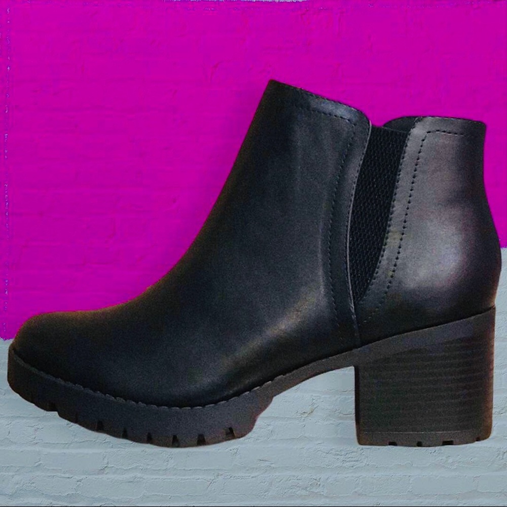 Soda Thumb Black Lug Sole Chelsea Moto Combat Boot - Picture 7 of 8
